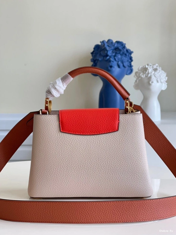 CAPUCINES LOUIS BB VUITTON 0718
